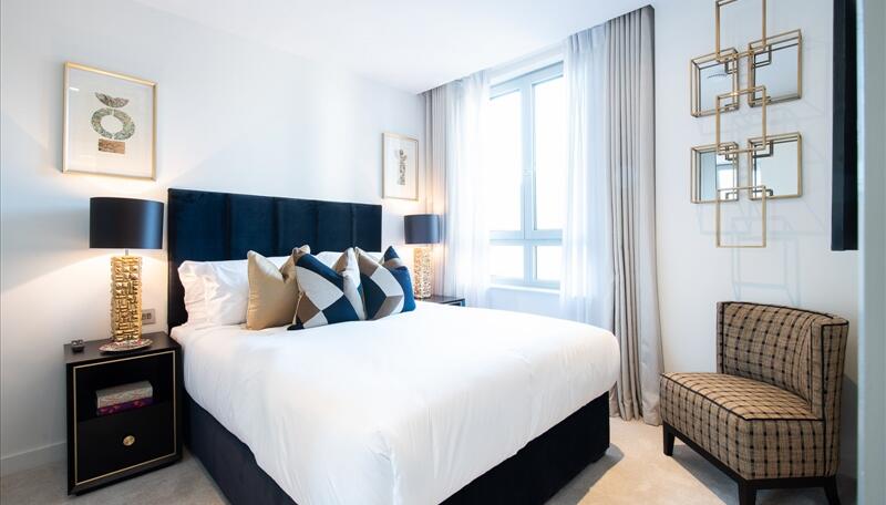 1 bed property in Garrett Mansions , West End Gate, London